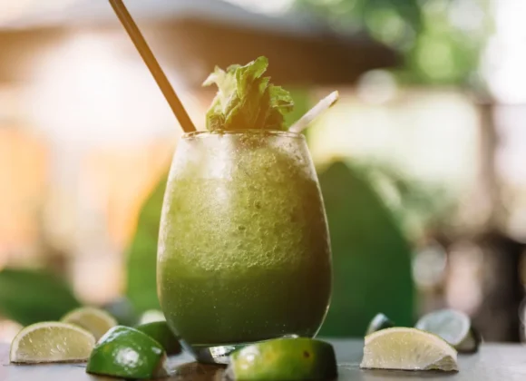 tropical green smoothie vegan