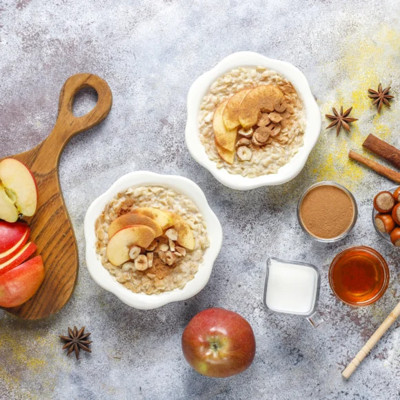 This warm apple cinnamon protein oats recipe is a cozy,