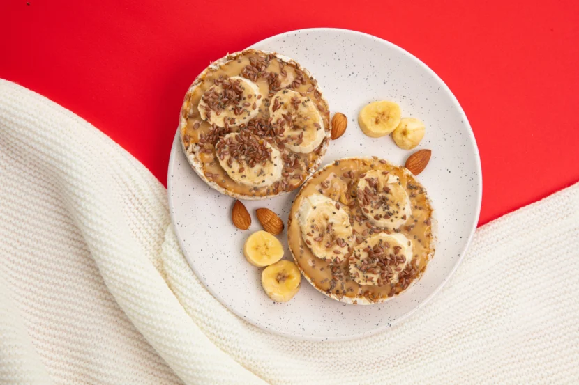 banana almond flour pancakes