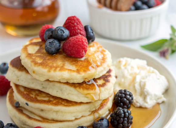 7 High-Protein Greek Yogurt Pancakes for Healthy Mornings high-protein Greek yogurt pancakes